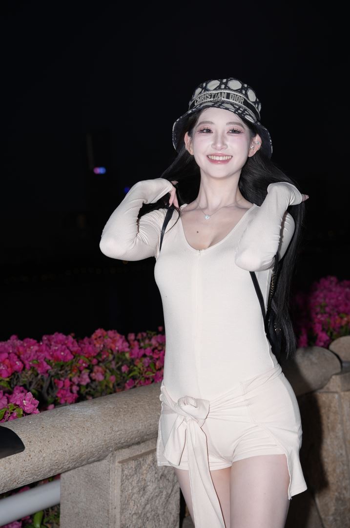 9285-wcfvbiht51w.jpg