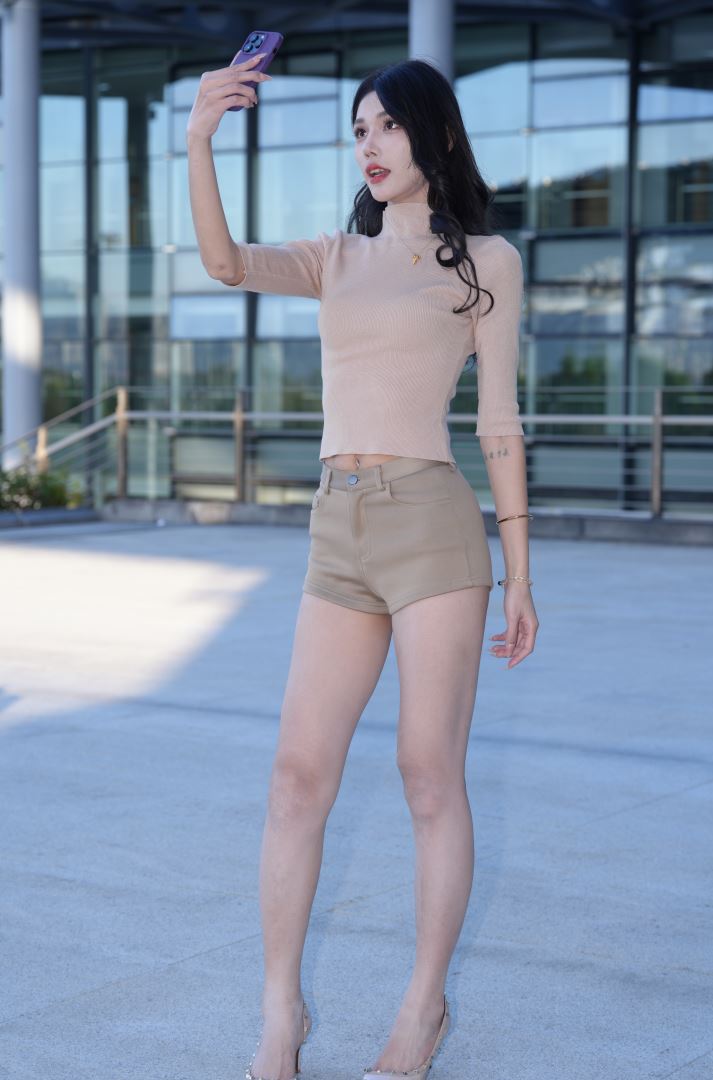 9134-u5gwvfv2mom.jpg