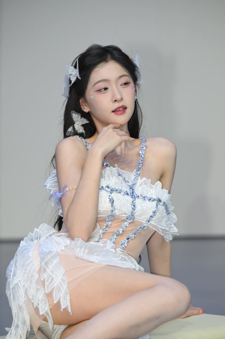 8575-2st2r5d1mnw.jpg