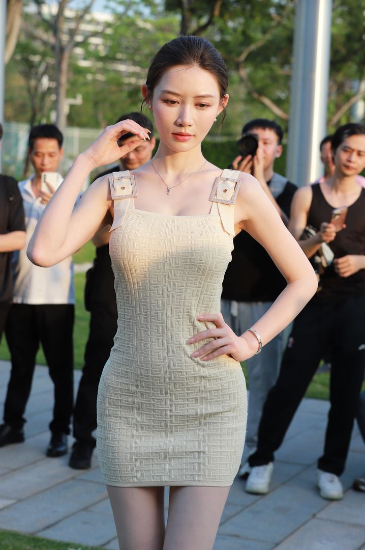 8708-qpymsgly4s1.jpg