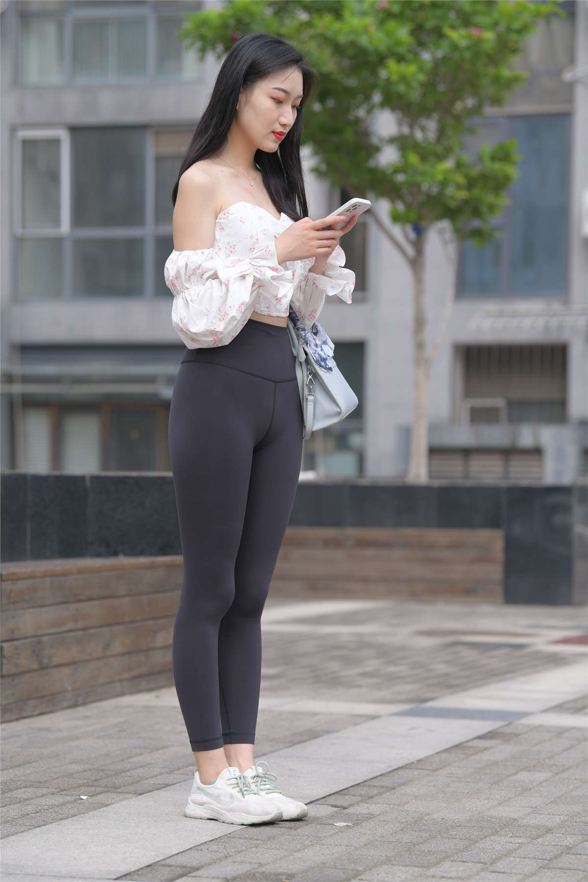 2181-sxzdyx3j4rk.webp
