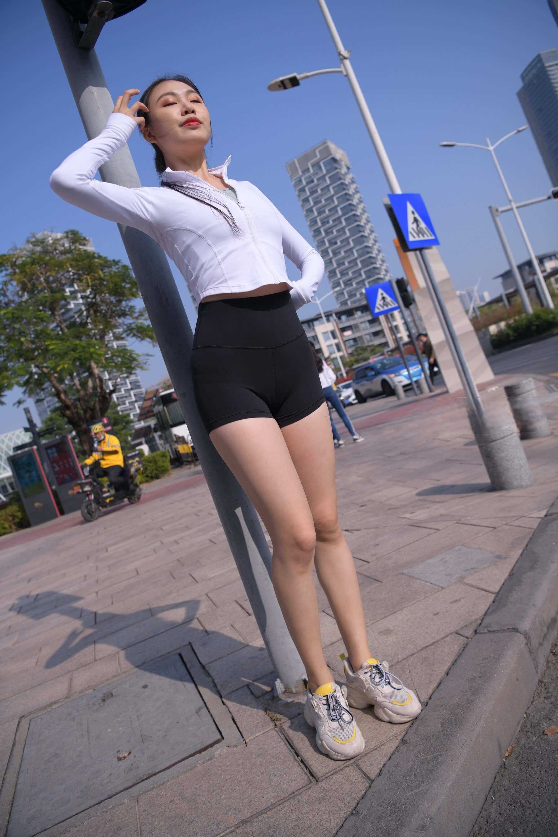 25027q5a0raw024d.jpg