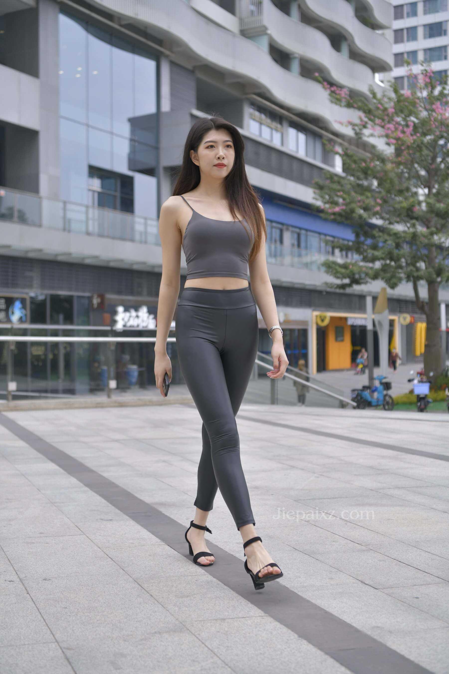 24897anozwxcerya.jpg