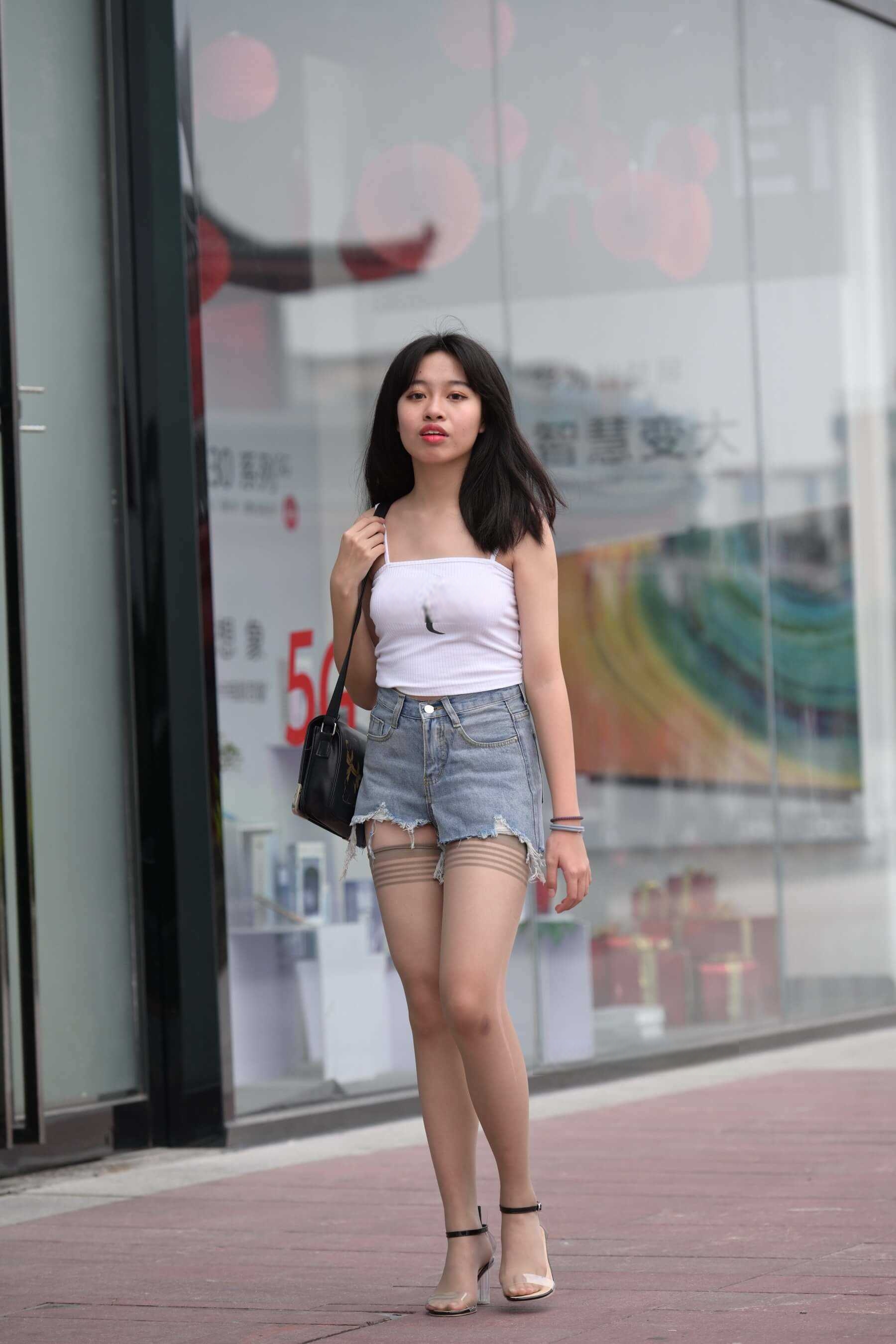 9877pkeb25nho02.jpg