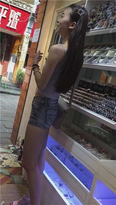 1973te2fsrkgy4e.jpg