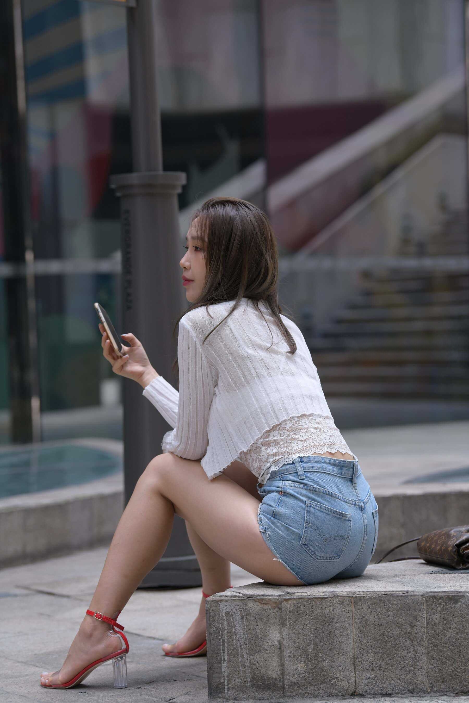 25702dgrlxrmgdq3.jpg