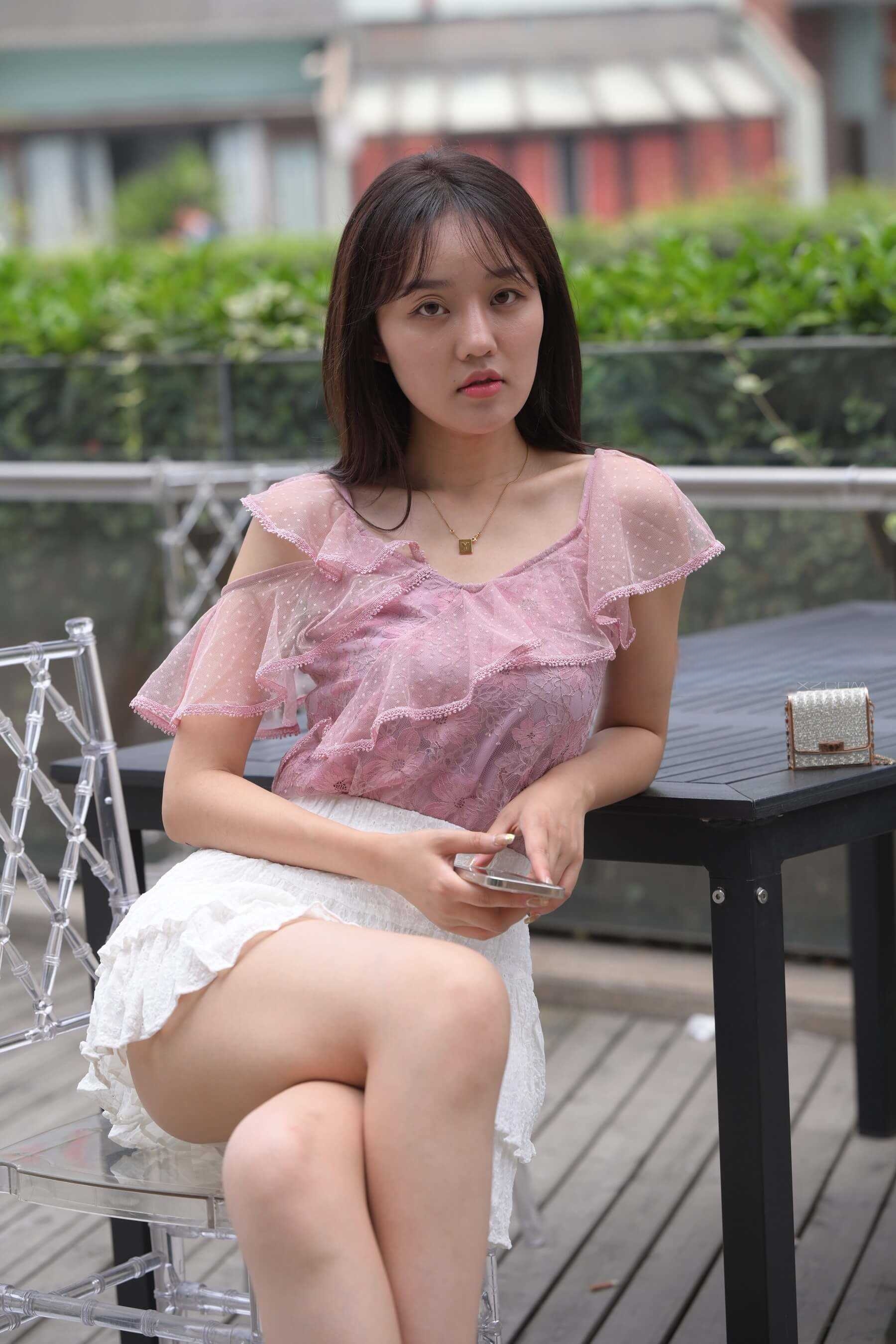 257033dfs22mh4gg.jpg