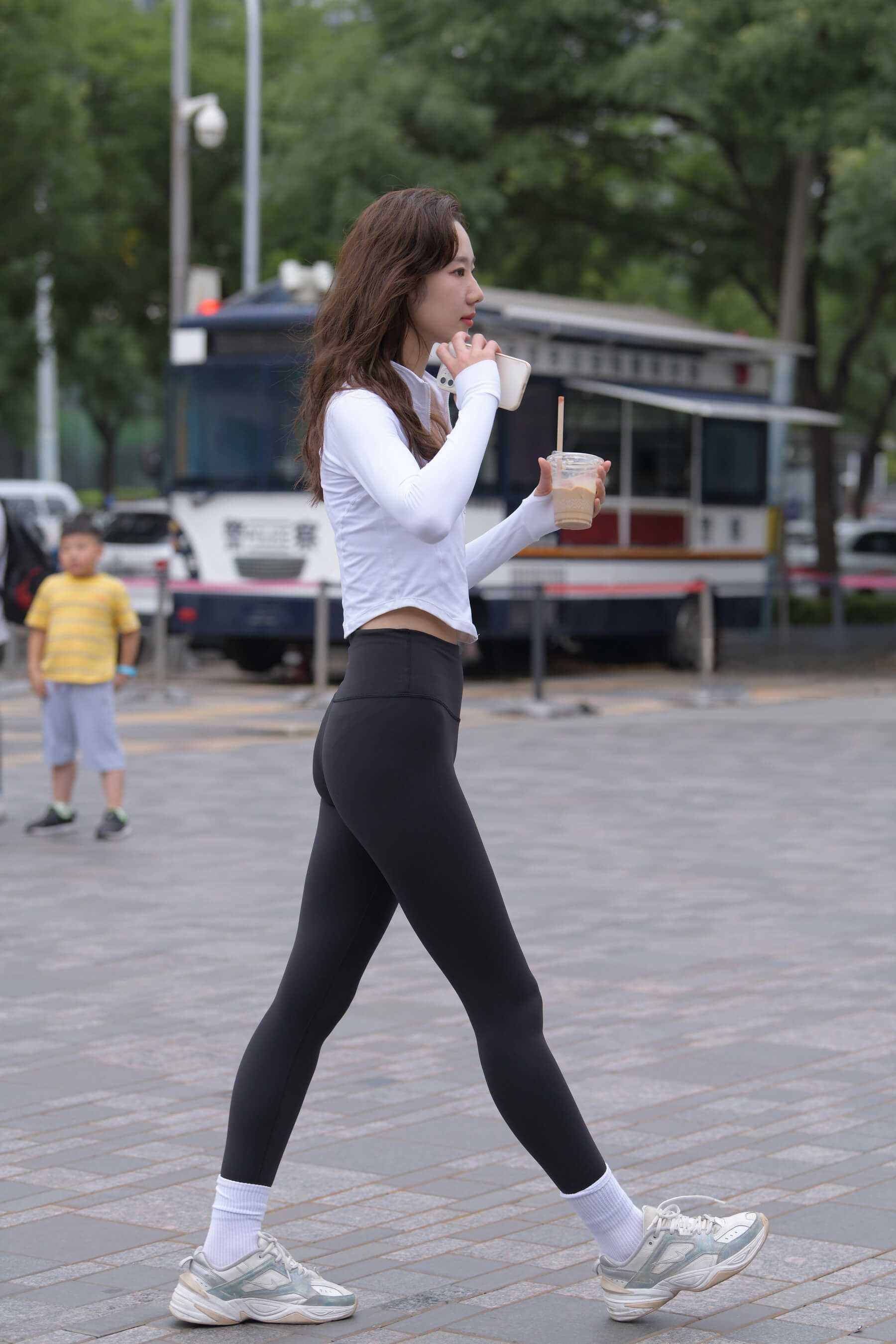 26264clnsc3rq2tg.jpg