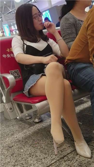 1597p02ent5tb2j.jpg