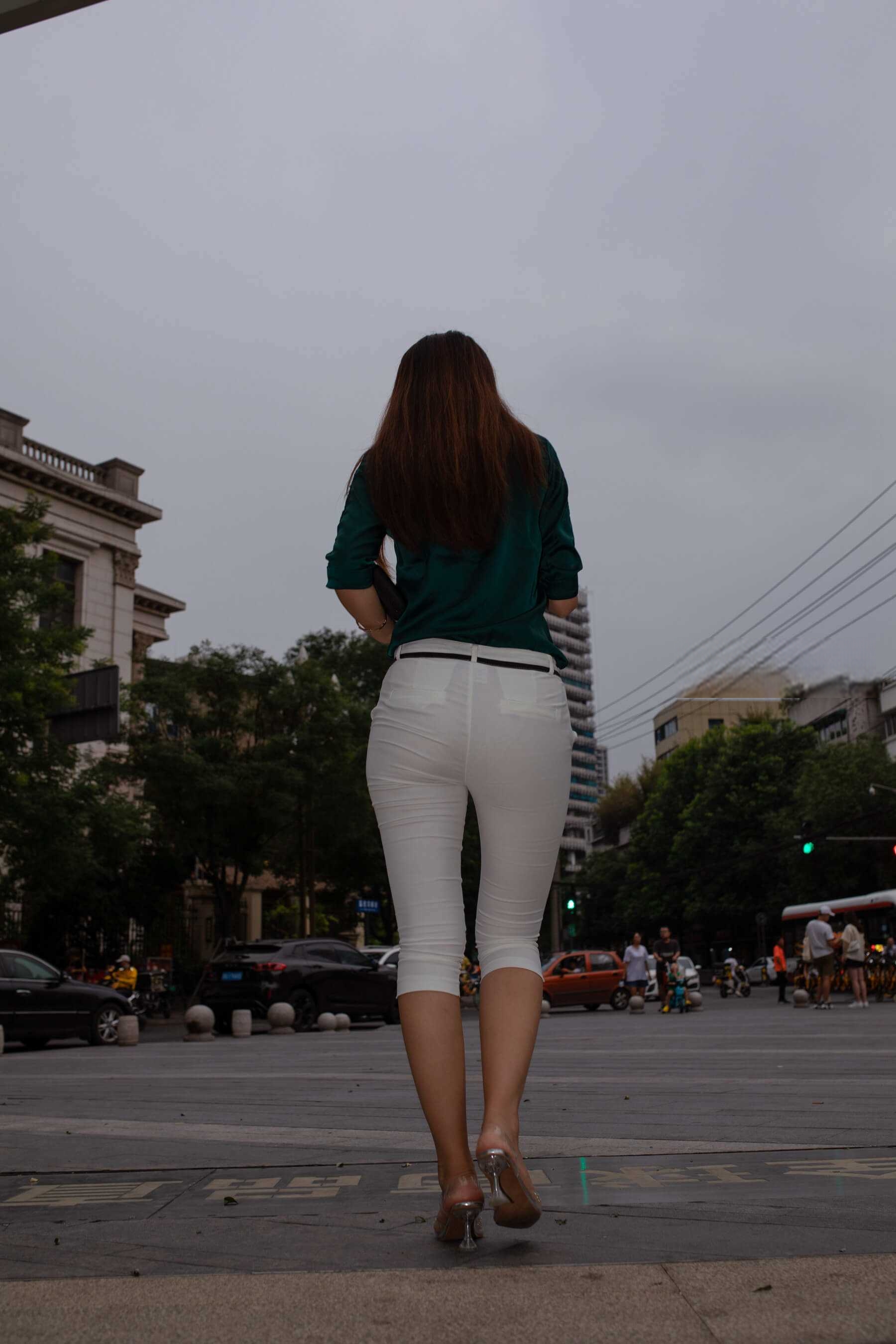 26015vwld0rwgp2u.jpg