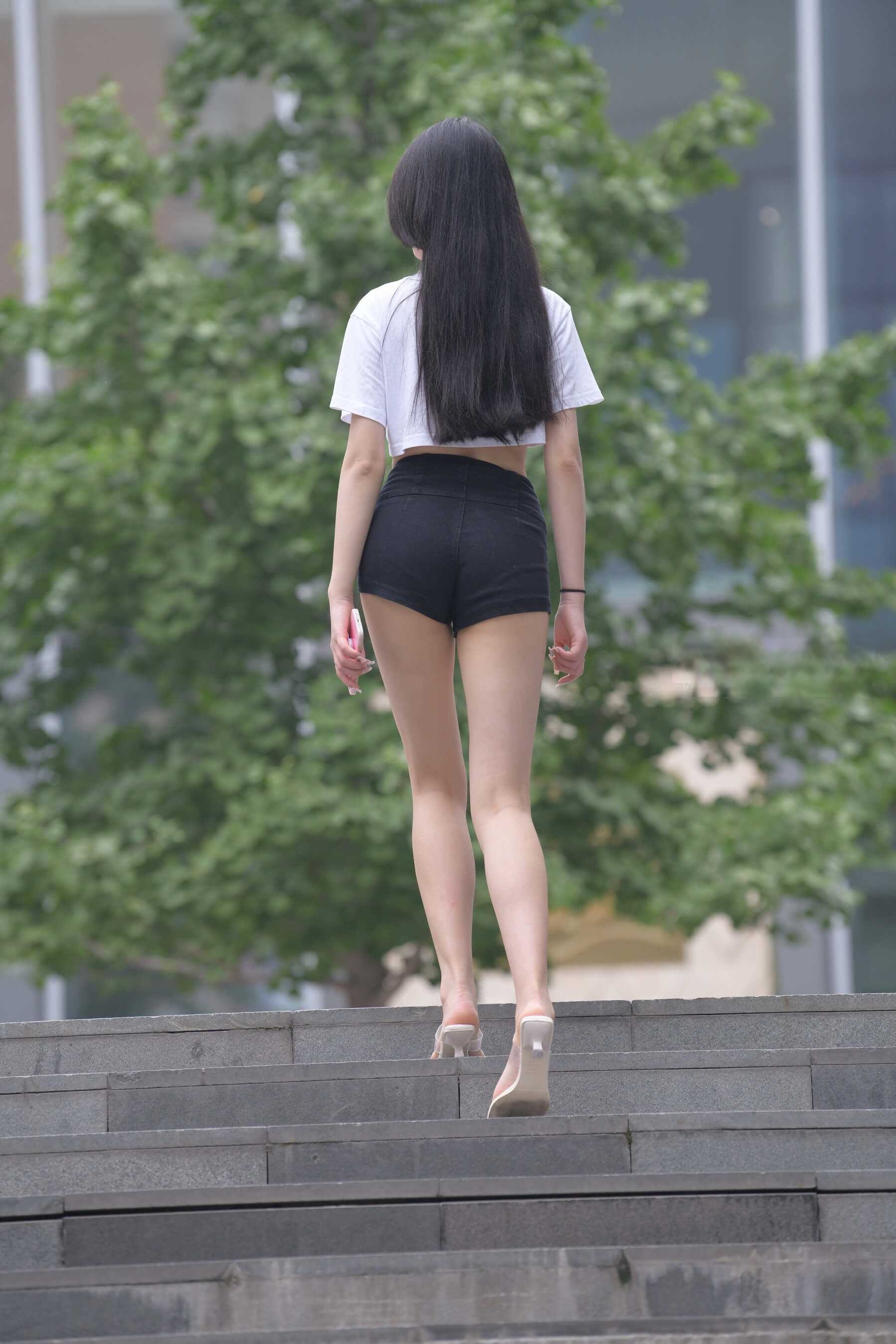 25937ydfund4unvk.jpg