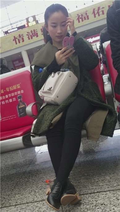 3415gjnurkkt0mt.jpg