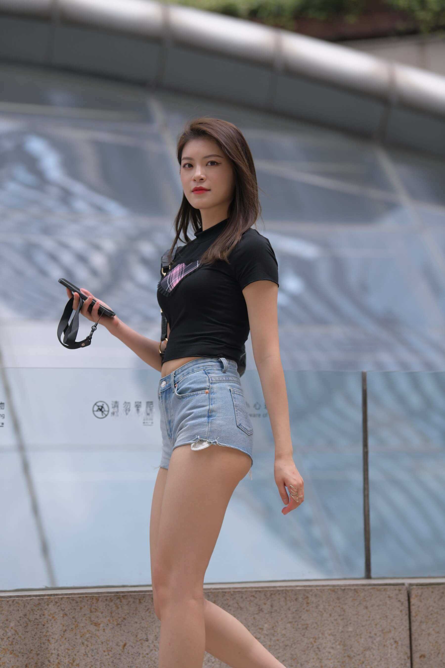 25806iewrdd33p0f.jpg