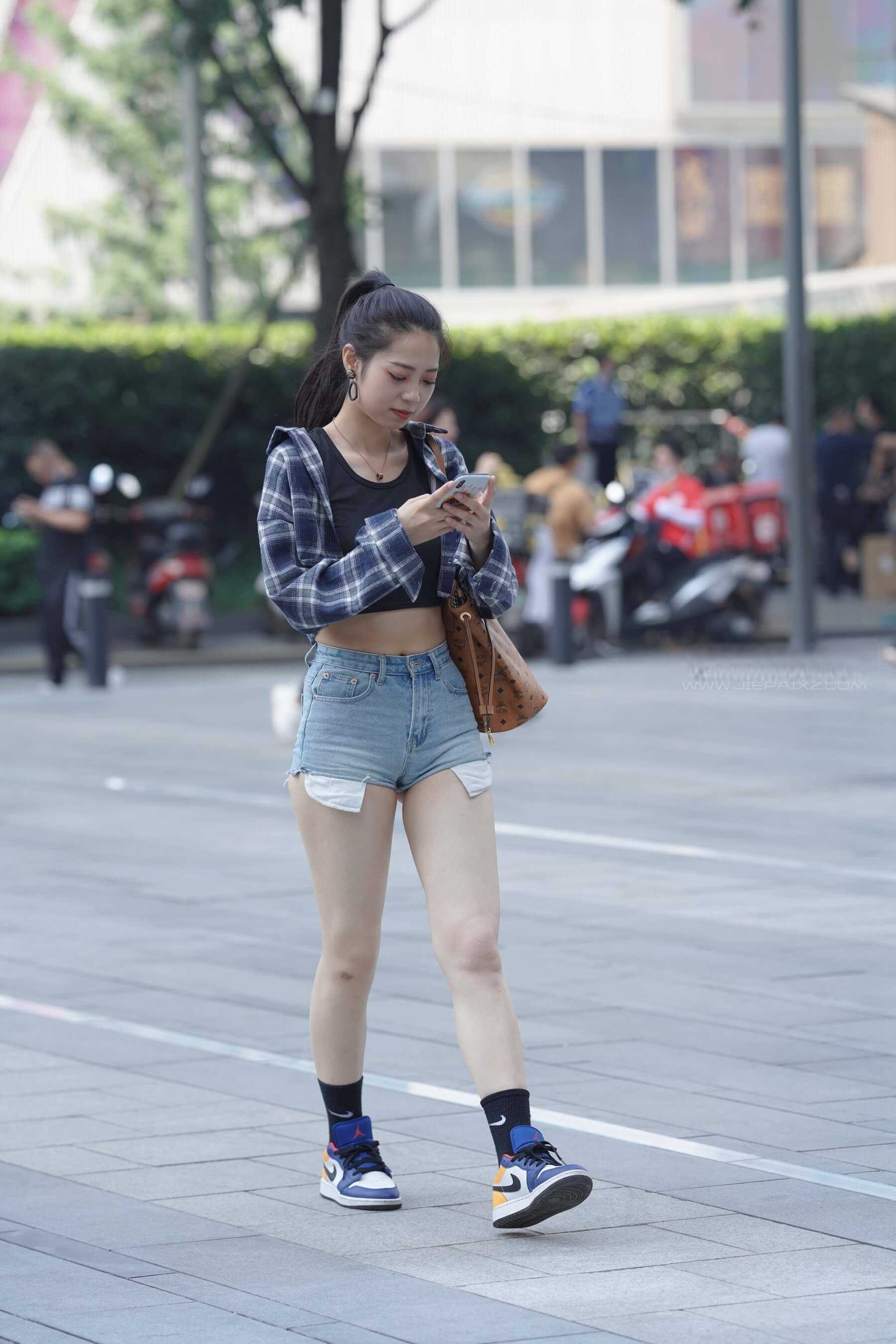 16631cnk4tv0v1xq.jpg