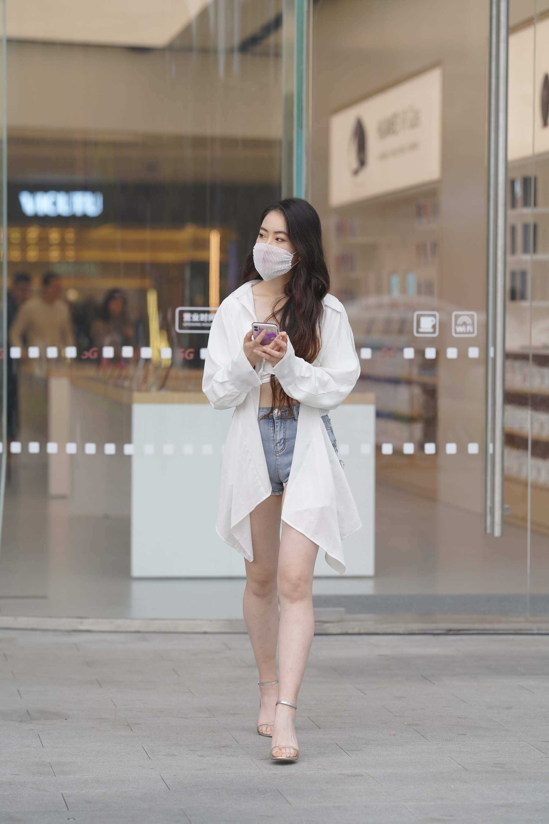 257115p5dky1x3ce.jpg