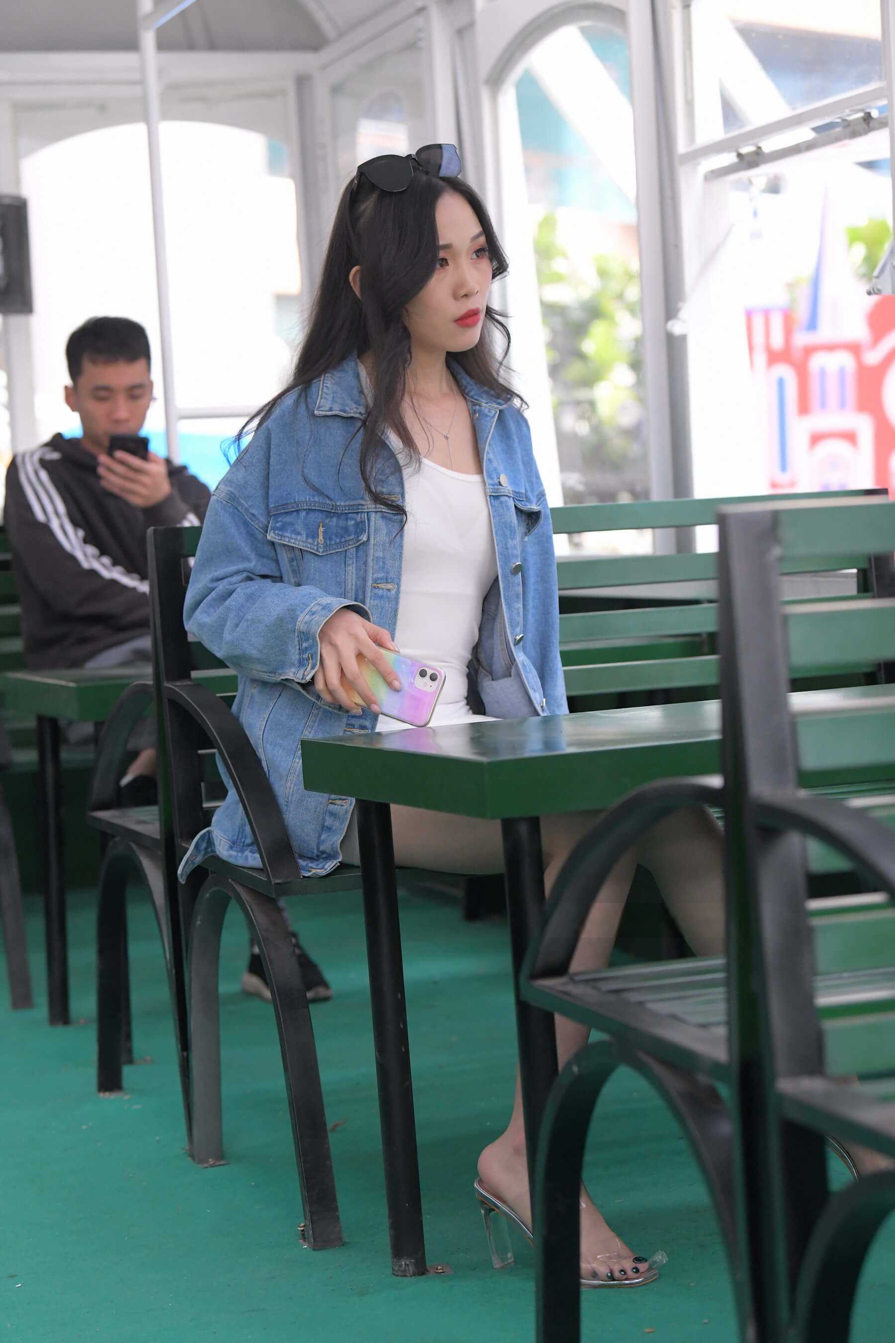 37071djkc0toxgv.jpg