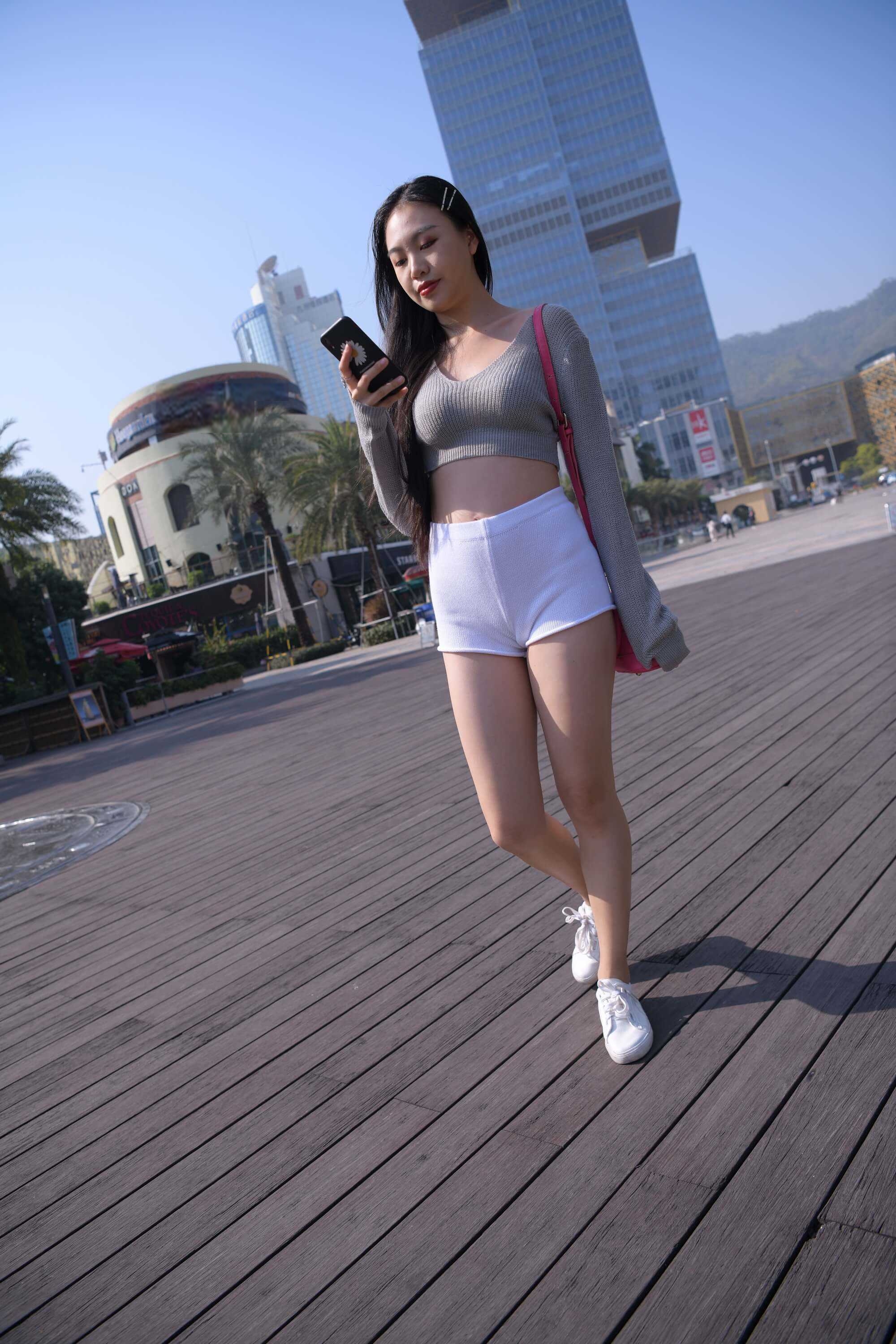 294680xlcxdor4cp.jpg