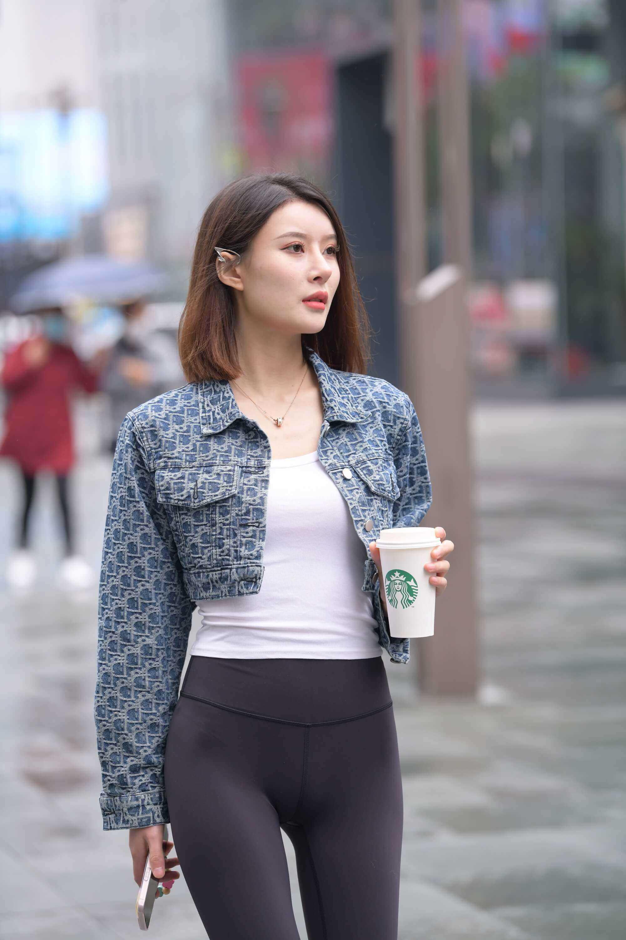 27962bgrc5zp5gap.jpg