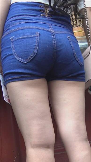 2933fbp2nb0mzl1.jpg