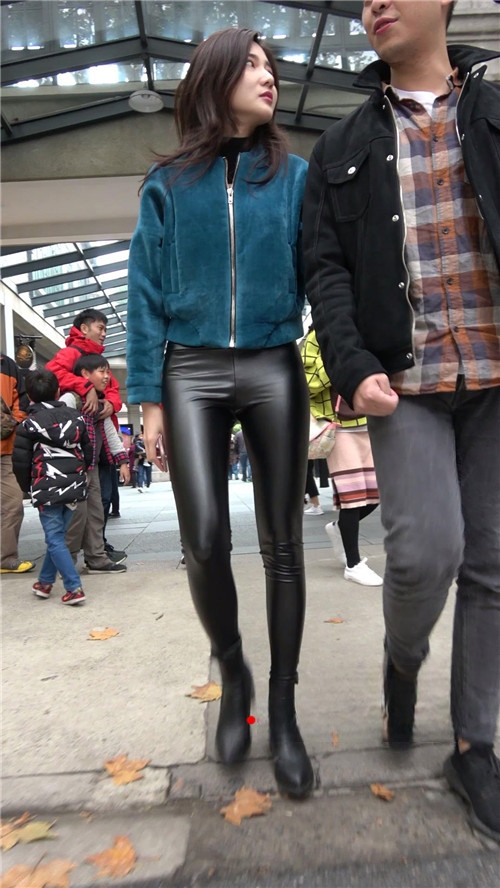 9253ubskbny1adh.jpg