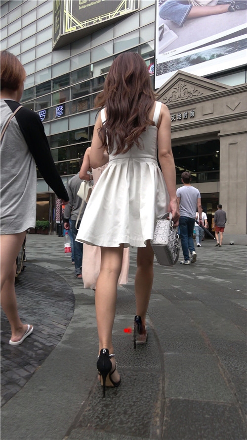 9857x0ektsg3qhb.jpg