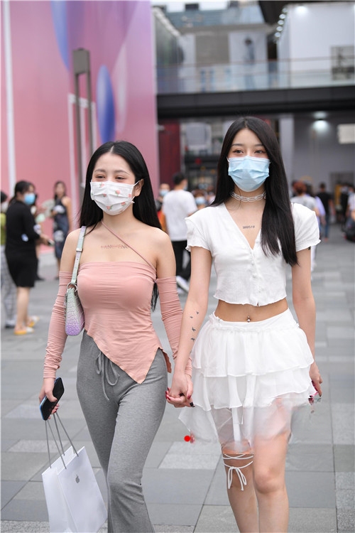 31445s4iceqg0iru.jpg