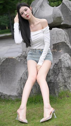 275882blfhw31zf2.jpg