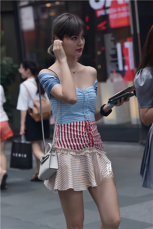 10776qhhoh01110v.jpg