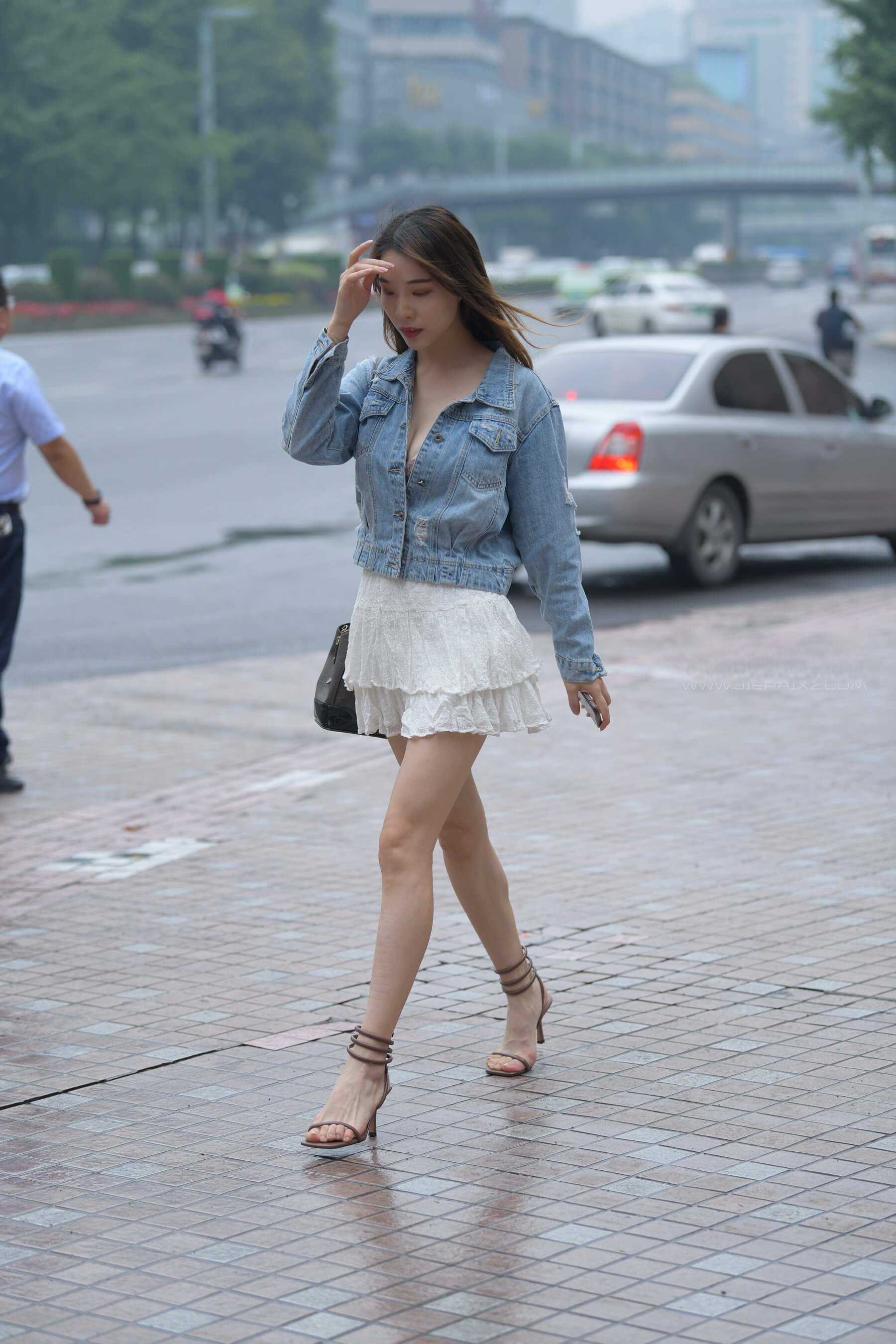 25847f2qbgm4r4ma.jpg