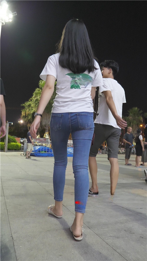 10537xnzglpu5gmy.jpg