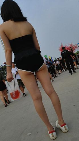 105350txi0iybx1k.jpg