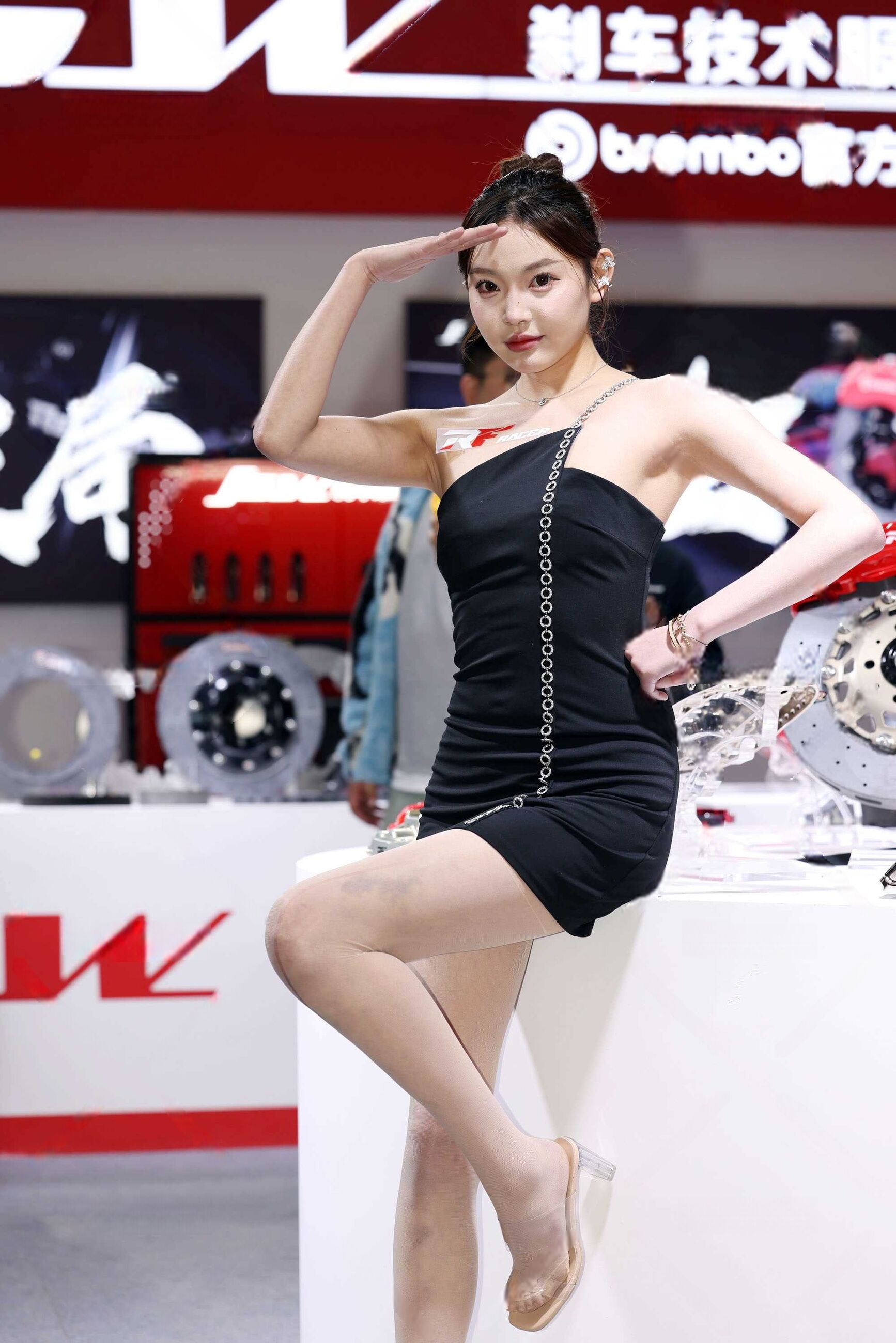 55331-02qegm2kh2m.jpg