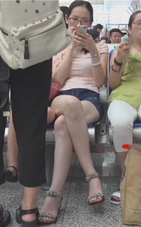白嫩美腿