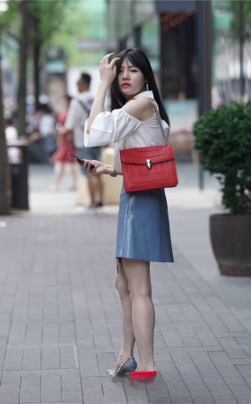 好白皙的高跟女孩3A3901[379M]