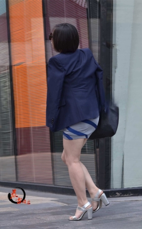 10-31 没有外套就完美了 [20P]