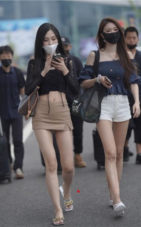 两个美腿小姐姐(162P)