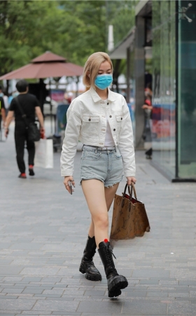短发妹子(105P)
