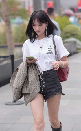 热裤 [11P]