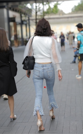 （套图）紧身牛仔女孩(72P)