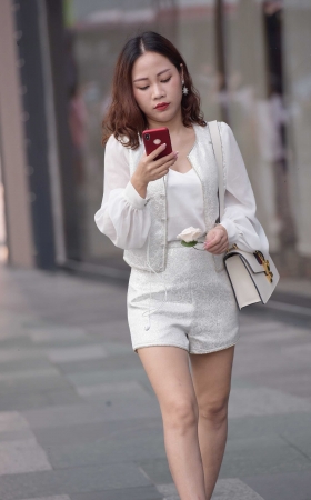 高跟美女** [14P]