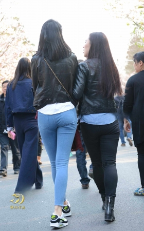 高挑的蓝牛妹----（18P） [18P]