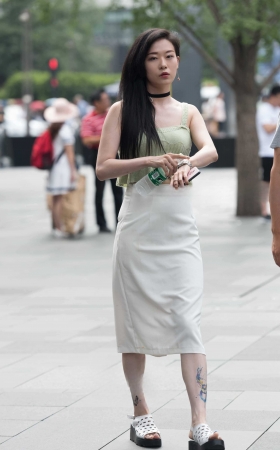逛街包臀裙美女 [10P]