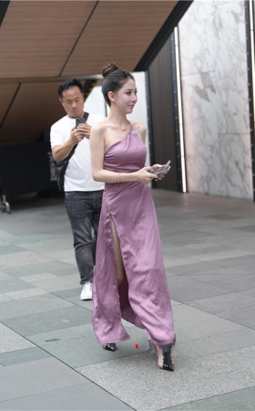 气质贵气美女(87P)