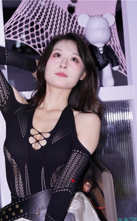 性感的美女(103P)