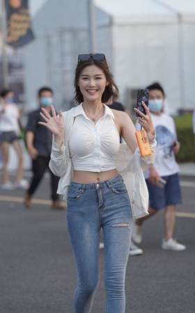 开朗甜美时尚 [108P-1.17GB]