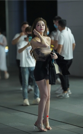 黑裙小美女(257P)