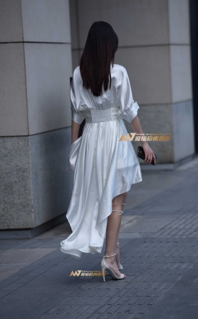 气质连衣裙美女 [11P]