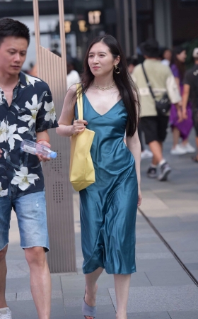 连衣裙** [12P]