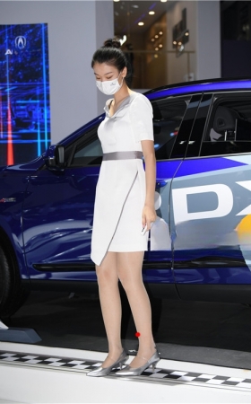 肉丝小姐姐(44P)