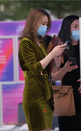 气质美女(63P)